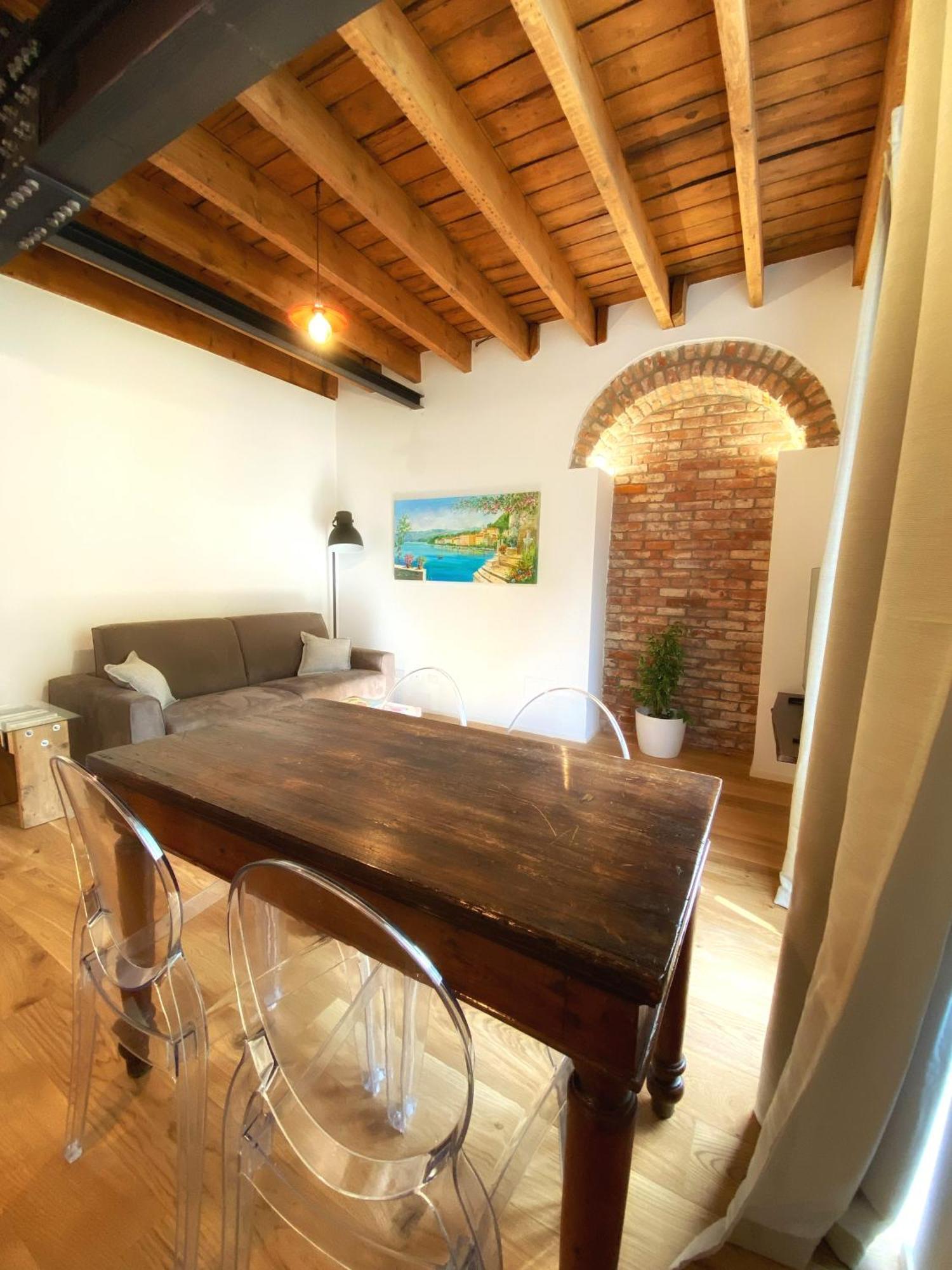 Historic Charm With Whirlpool - Motta * Como
