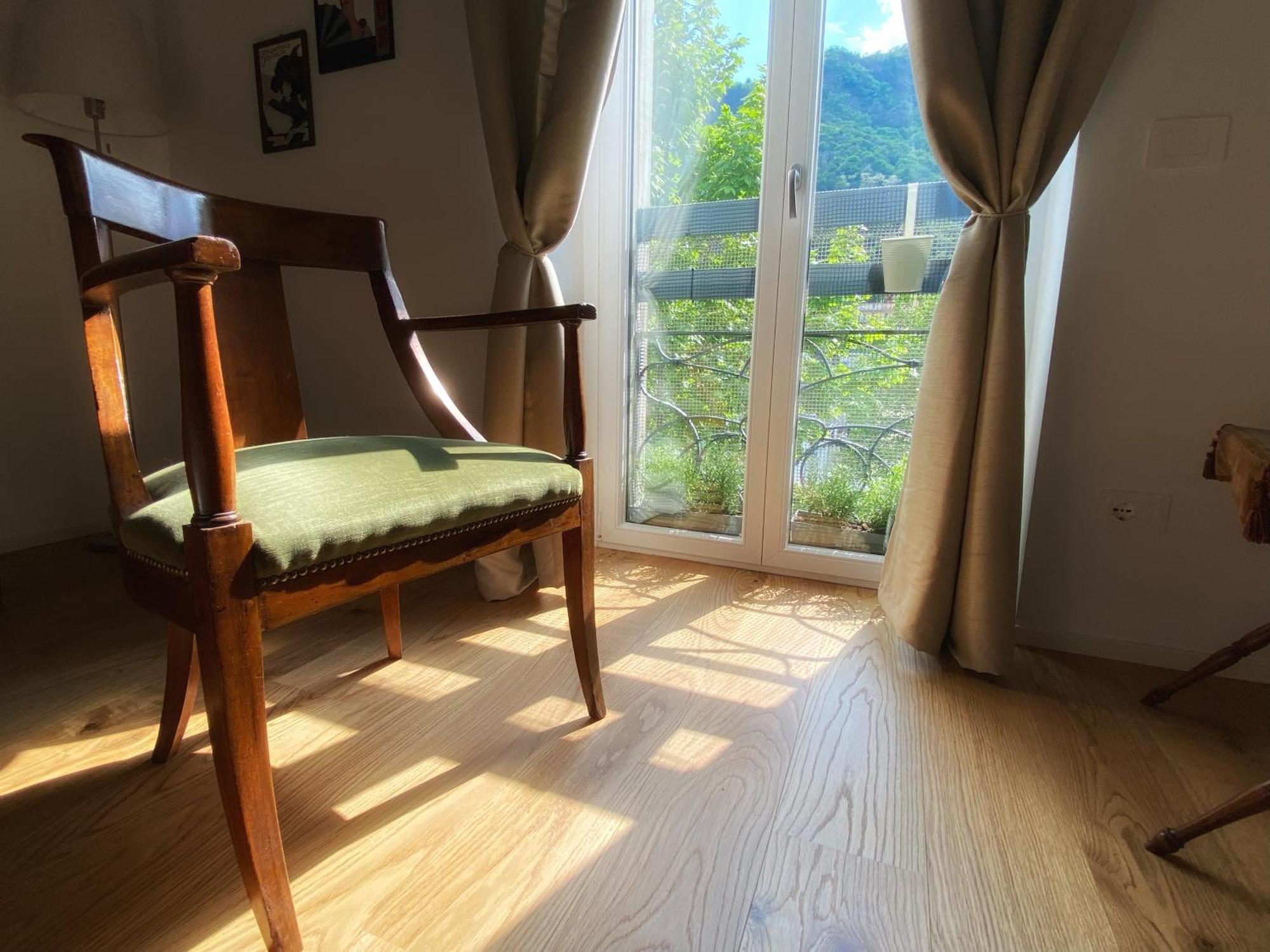 Historic Charm With Whirlpool - Motta Appartement